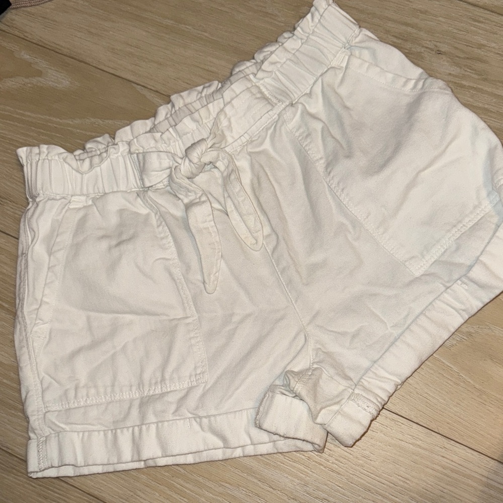 Aerie High Waist White Bucket Shorts